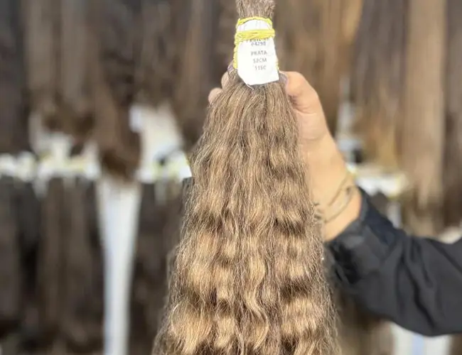 CABELO CASTANHO 3 CLARO